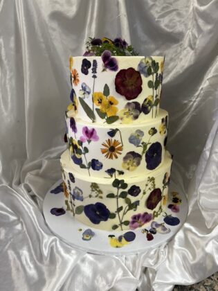 Hochzeitstorte Blüten